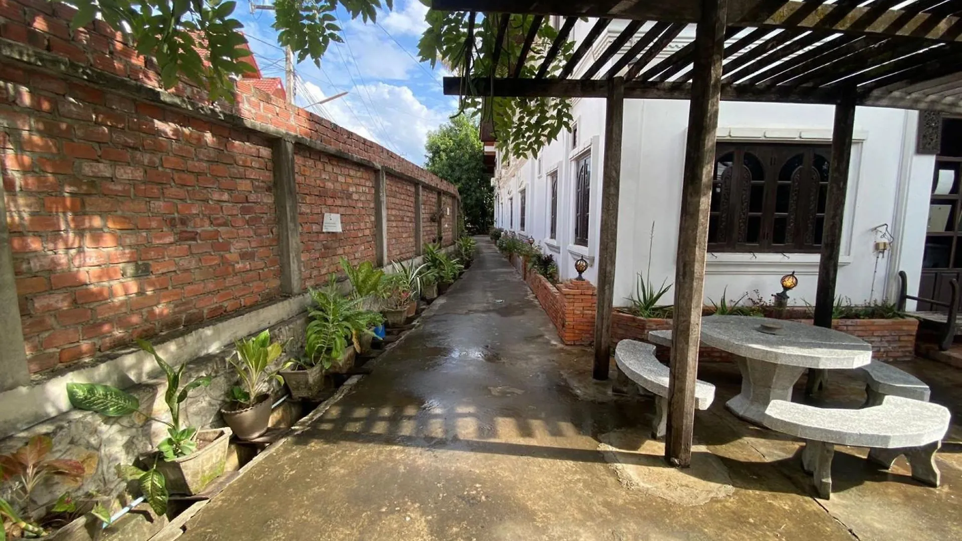 Vangsavath Hotel Luang Prabang