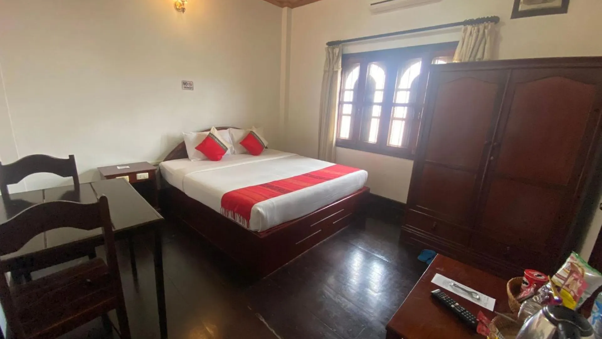 Vangsavath Hotel Luang Prabang 4*,  Laos